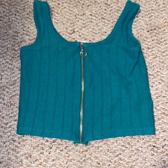 Sassy tank top - Picture 1 of 1